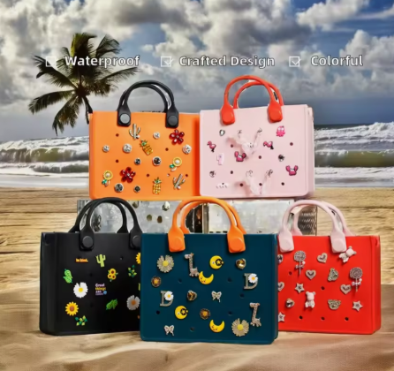 BUBBLY BAG™ Small - A hibrid stílus-statement, ami mindenhová veled tart